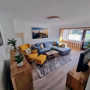 Ruhige 70 Qm Mit Bergromantik Apartment Rettenberg